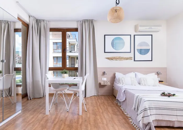 Royal Bay With Self Check-in Sveti Vlas