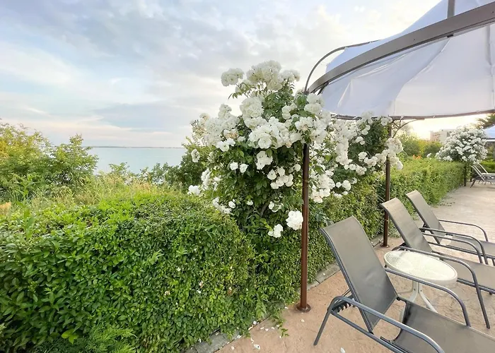 Royal Bay With Self Check-in Hotel Sveti Vlas