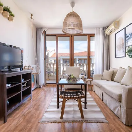 Royal Bay With Self Check-in Свети-Влас