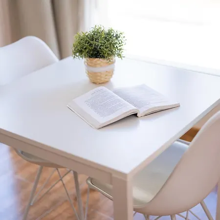 Отель Royal Bay With Self Check-in Свети-Влас