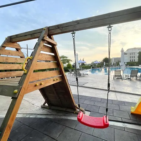 ホテル Royal Bay With Self Check-in 3*