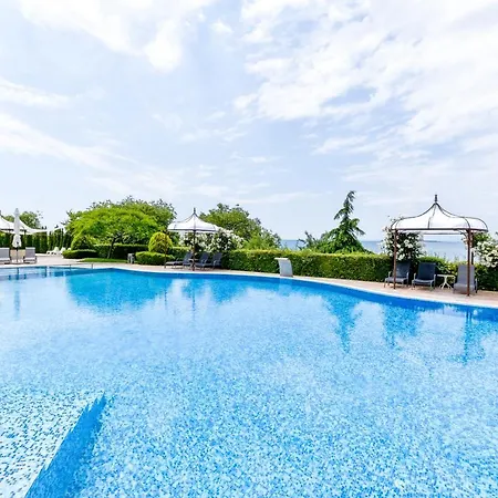 ホテル Royal Bay With Self Check-in