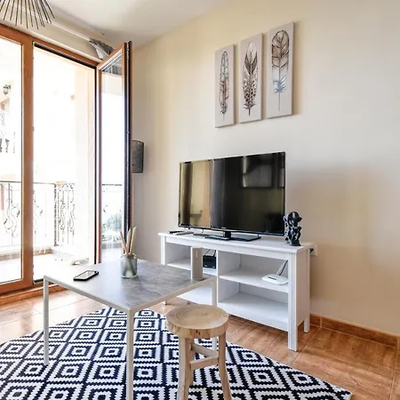 ホテル Royal Bay With Self Check-in 3*