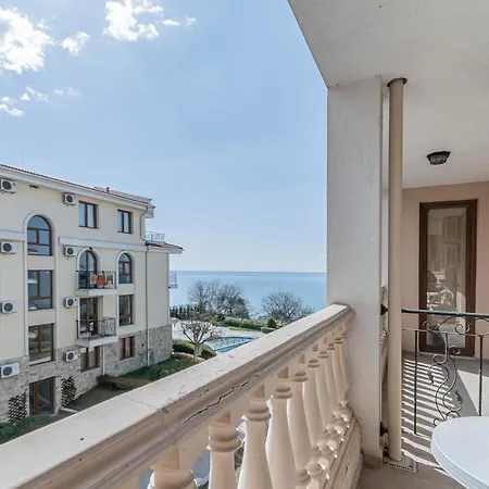 Royal Bay With Self Check-in 3* סבטי ולאס