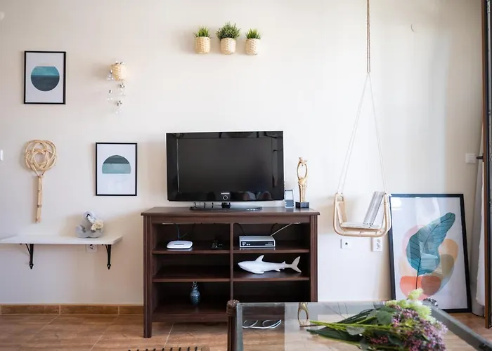 Ξενοδοχείο Royal Bay With Self Check-in