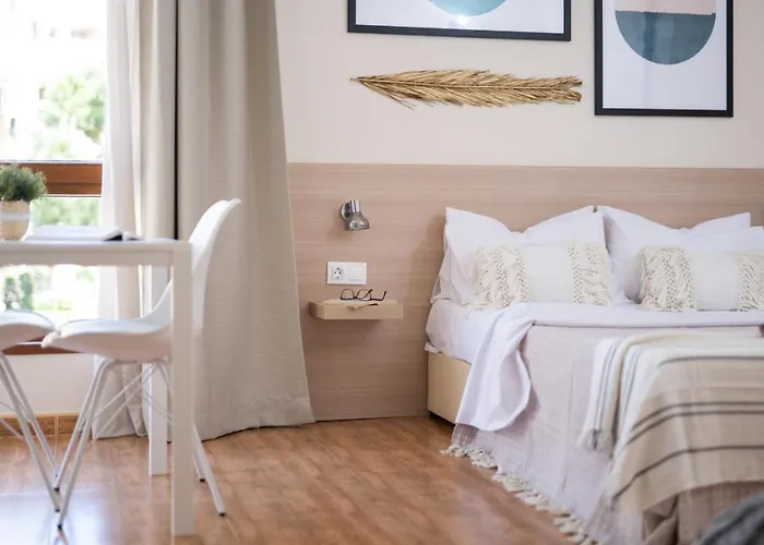 Hotel Royal Bay With Self Check-in Sveti Vlas